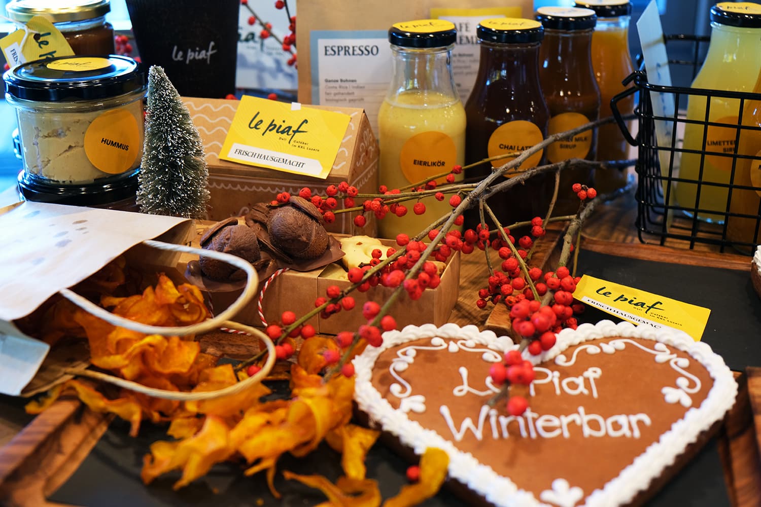 Decoration homemade products Le Piaf Winterbar at the KKL Luzern