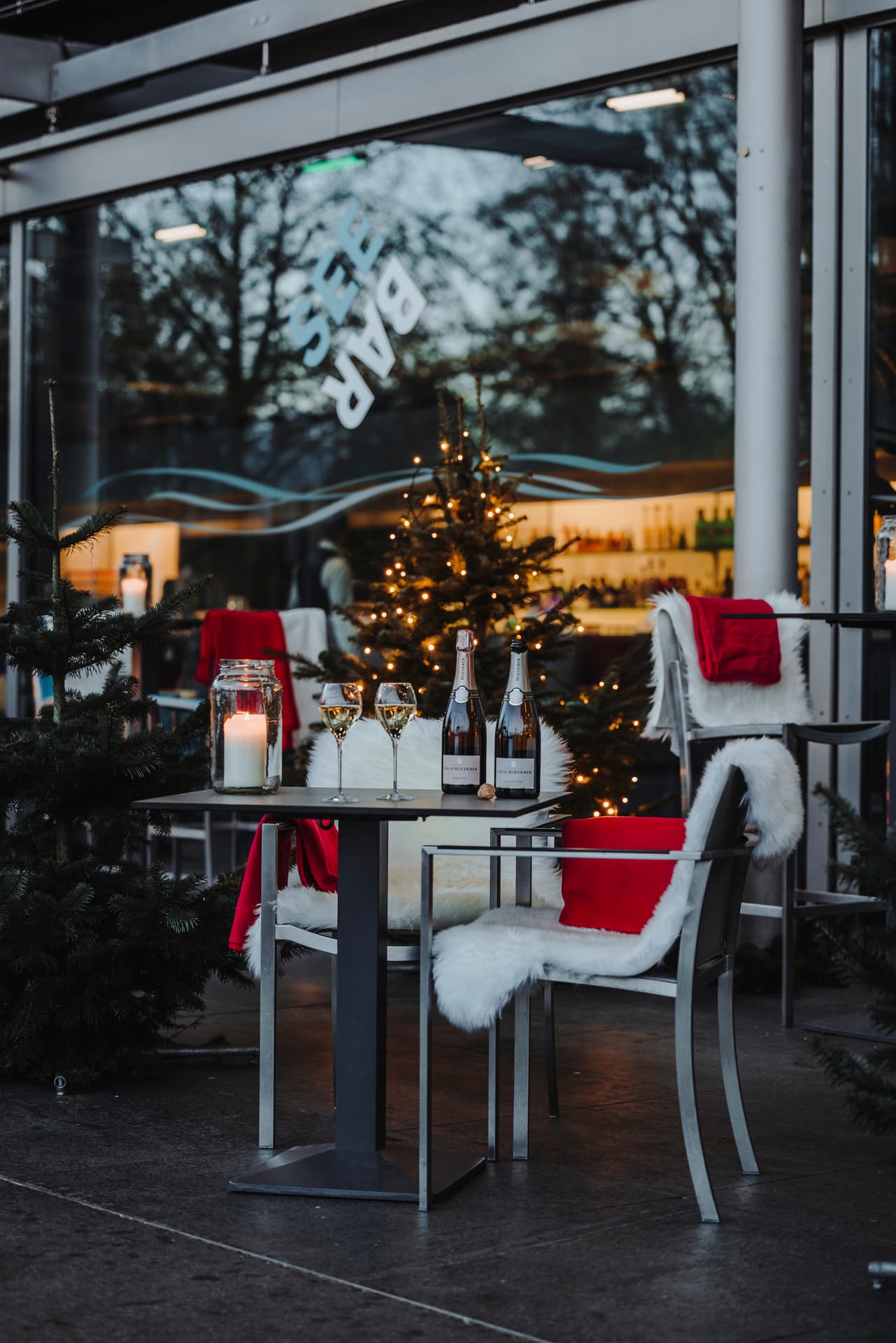 Champagner on Seebar Terrace during Advent season at KKL Luzern
