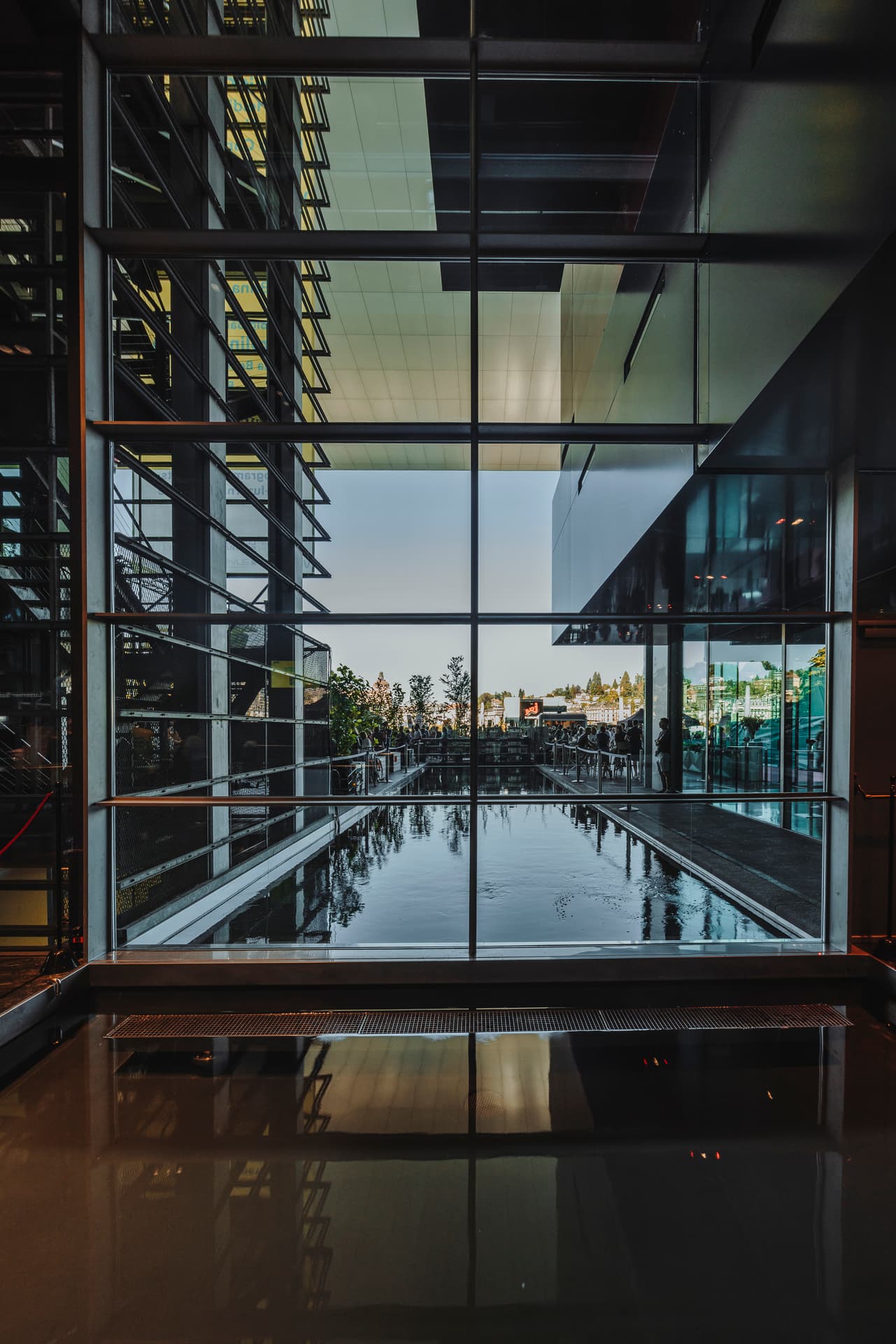 Architektur Wasserkanäle im KKL Luzern